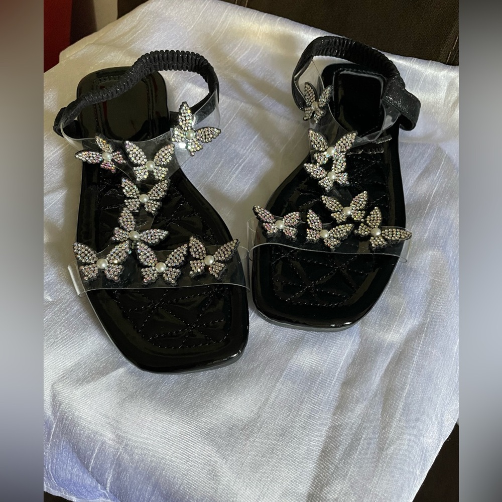 Chic Black Sandals with Butterfly Accents (New)